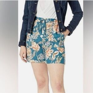 Johnny Was Workshop Linen Drawstring Floral Shorts